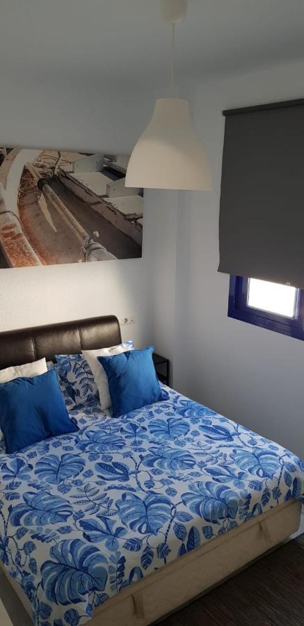 Apartamento Puerta Al Mar Apartment Rota Exterior photo